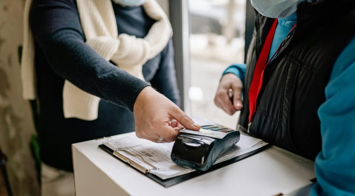 Traditional vs. Modern – How POS Software Changes Phone Repair